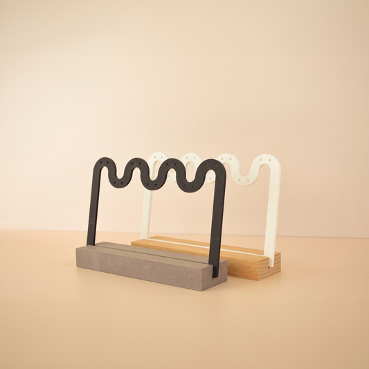 Hollow Wiggly Acrylic Earring Stand